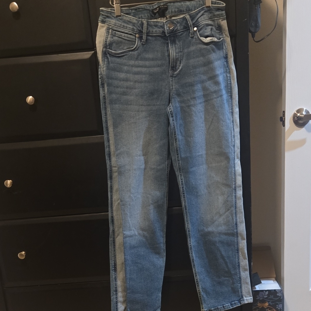 Vera Wang Light Blue Straight Leg Jeans